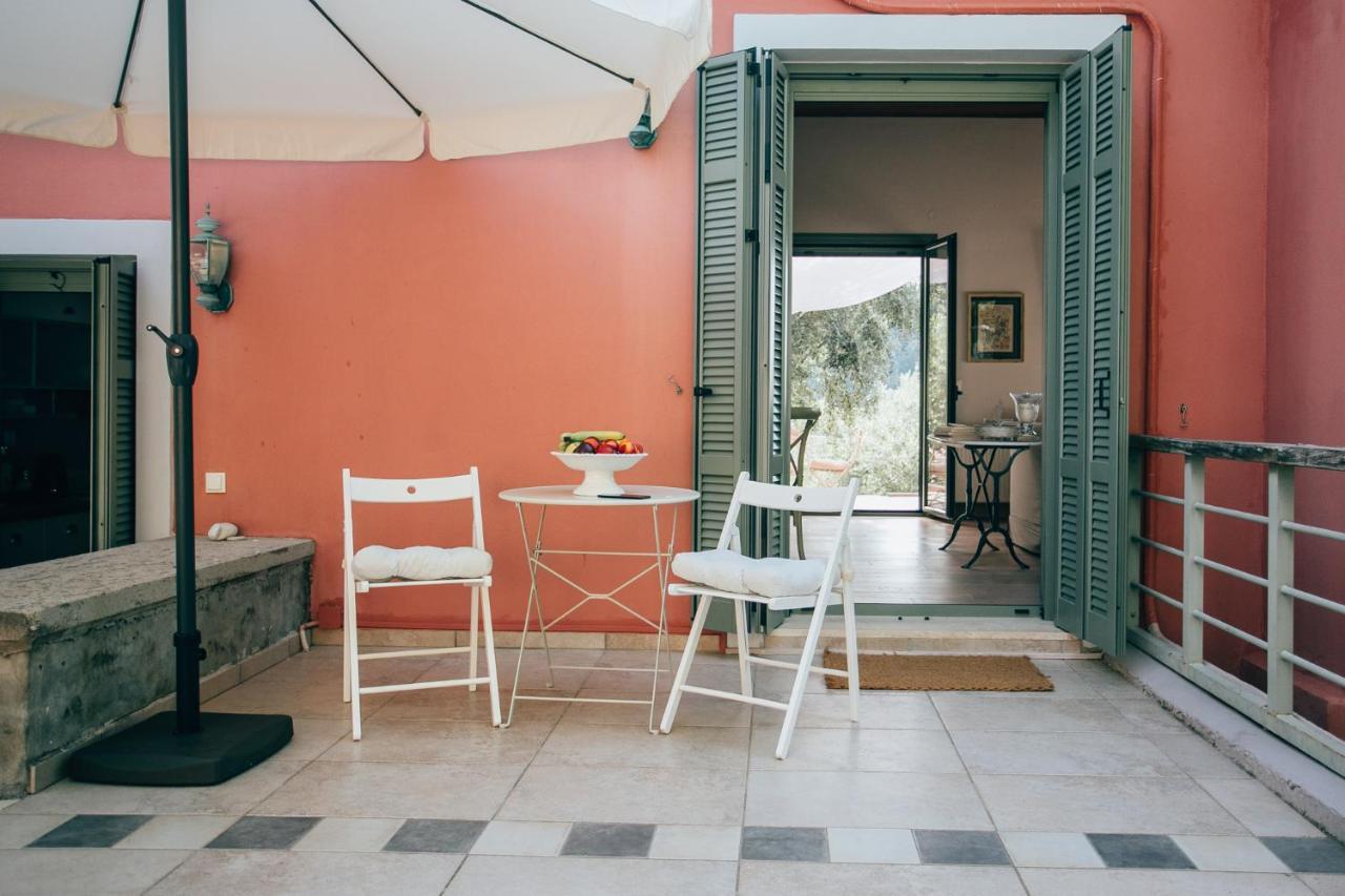 Villa La Casa Rossa à Áyios Nikítas Extérieur photo